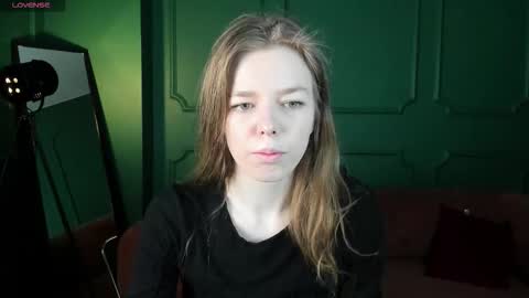 Snapshot of tina_tayllor__ chatting on March 3, 2026, 11:38 am tina_tayllor__ online show from March 3, 2026, 11:38 am