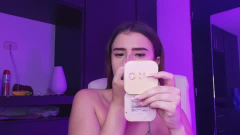 Tina  online show from May 25, 2026, 4:18 am