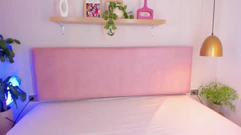 Tina online show from November 4, 2025, 11:31 am