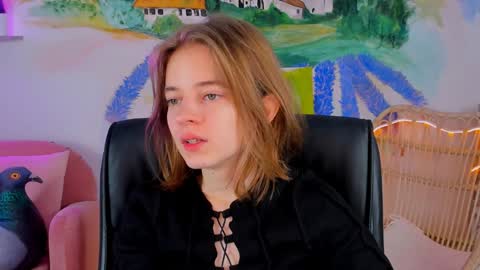 Snapshot of tinadavil chatting on December 2, 2024, 2:08 pm Tina Davil online show from December 2, 2024, 2:08 pm