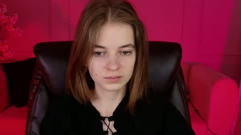 Snapshot of tinadavil chatting on December 8, 2024, 5:11 pm Tina Davil online show from December 8, 2024, 5:11 pm