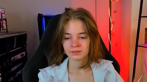 Snapshot of tinadavil chatting on December 11, 2024, 2:44 pm Tina Davil online show from December 11, 2024, 2:44 pm