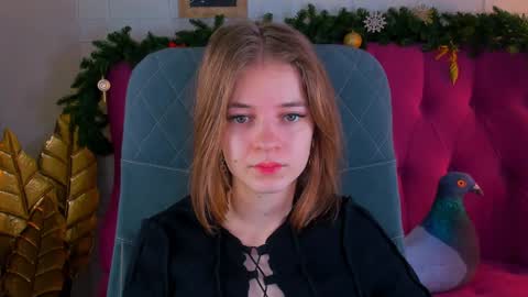 Snapshot of tinadavil chatting on December 19, 2024, 2:24 pm Tina Davil online show from December 19, 2024, 2:24 pm