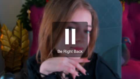 Snapshot of tinadavil chatting on December 19, 2024, 5:29 pm Tina Davil online show from December 19, 2024, 5:29 pm