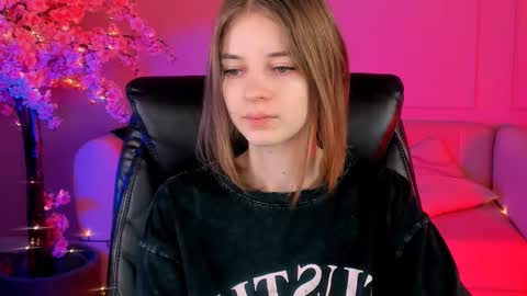 Snapshot of tinadavil chatting on December 25, 2024, 1:09 pm Tina Davil online show from December 25, 2024, 1:09 pm