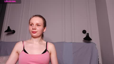 Snapshot of tinasiner chatting on February 10, 2025, 5:19 pm tinasiner online show from February 10, 2025, 5:19 pm