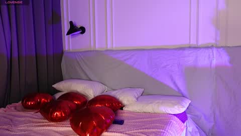 Snapshot of tinasiner chatting on February 12, 2025, 4:44 pm tinasiner online show from February 12, 2025, 4:44 pm