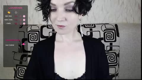 Snapshot of tinawincee chatting on February 23, 2025, 5:56 am Tina online show from February 23, 2025, 5:56 am