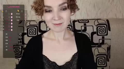 Snapshot of tinawincee chatting on September 28, 2025, 4:40 am Tina online show from September 28, 2025, 4:40 am