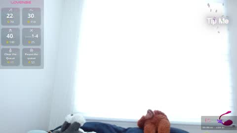 Tiny Caroline online show from March 30, 2026, 11:06 pm