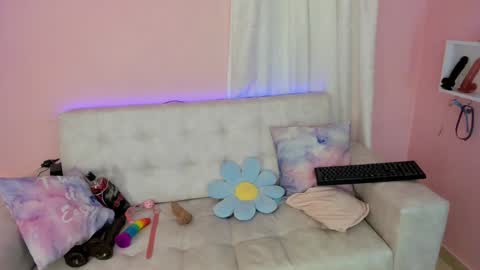 Snapshot of tiny_cora chatting on December 31, 2024, 10:45 pm tiny_cora online show from December 31, 2024, 10:45 pm