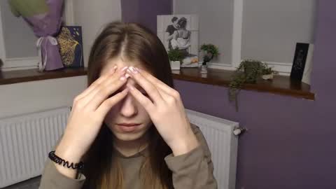 Snapshot of tiny_felicity chatting on February 27, 2025, 11:04 pm Gloria online show from February 27, 2025, 11:04 pm