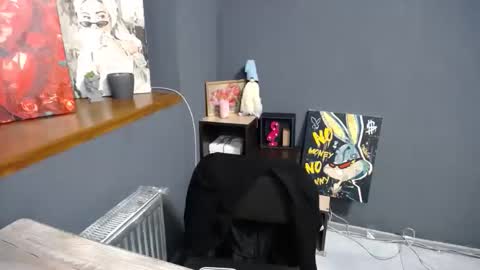 Snapshot of tiny_felicity chatting on September 12, 2025, 6:35 am Gloria online show from September 12, 2025, 6:35 am