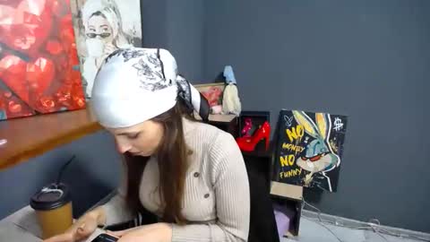 Snapshot of tiny_felicity chatting on September 29, 2025, 6:29 am Gloria online show from September 29, 2025, 6:29 am