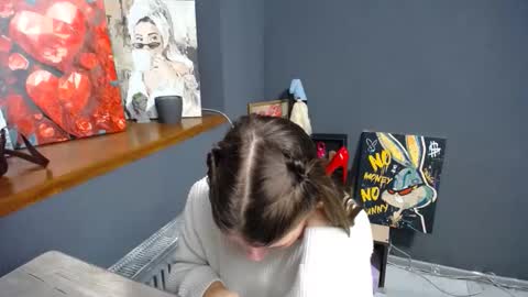 Snapshot of tiny_felicity chatting on October 14, 2025, 6:03 am Gloria online show from October 14, 2025, 6:03 am