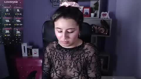 tiny online show from February 19, 2025, 9:06 am