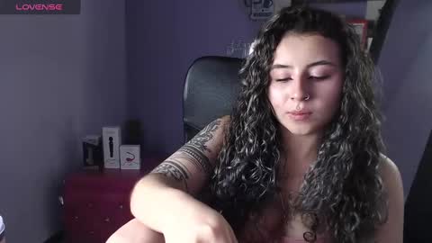 tiny online show from March 5, 2025, 8:54 am