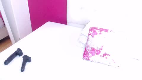 Snapshot of tiny_whore18 chatting on January 30, 2025, 3:40 pm tiny_whore18 online show from January 30, 2025, 3:40 pm