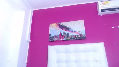 Snapshot of tiny_whore18 chatting on October 7, 2025, 4:37 pm tiny_whore18 online show from October 7, 2025, 4:37 pm