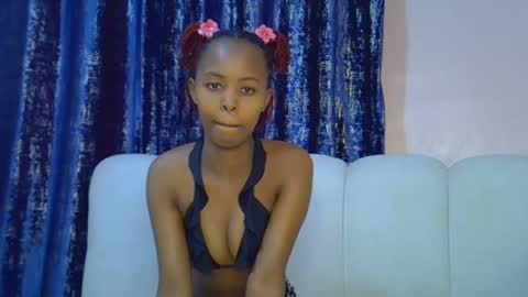 Snapshot of tinybarbie_ chatting on June 18, 2026, 9:47 am Barbie online show from June 18, 2026, 9:47 am