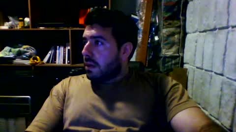 Snapshot of tinycock9393 chatting on August 3, 2026, 4:11 am Benja online show from August 3, 2026, 4:11 am