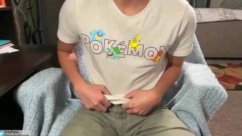 Snapshot of tinydickforreal chatting on February 2, 2025, 11:42 pm Tiny online show from February 2, 2025, 11:42 pm