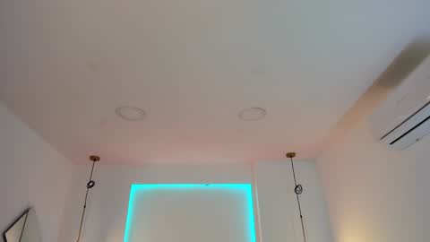 Luna  online show from December 20, 2024, 11:00 am