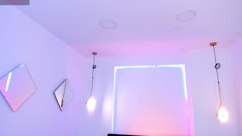 Luna  online show from December 27, 2024, 11:17 am