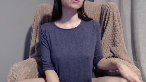 TinyyTina online show from May 1, 2026, 10:20 am