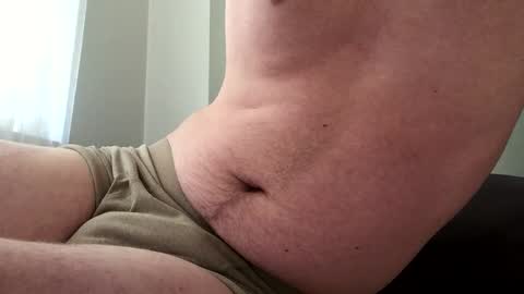 Snapshot of tippedrobin4830 chatting on November 21, 2025, 10:14 am tippedrobin4830 online show from November 21, 2025, 10:14 am