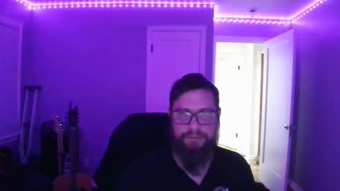 Snapshot of tippertonight chatting on November 5, 2025, 6:02 am tippertonight online show from November 5, 2025, 6:02 am