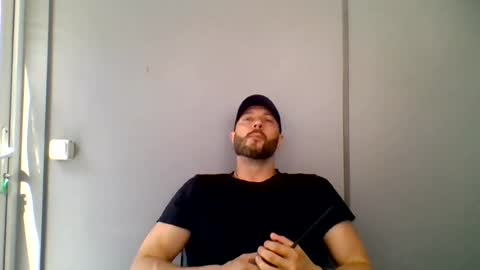 titan_heart online show from August 9, 2026, 10:31 am