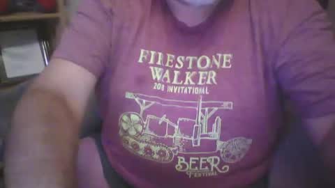 Snapshot of tittyloverr69 chatting on December 4, 2024, 6:22 am tittyloverr69 online show from December 4, 2024, 6:22 am