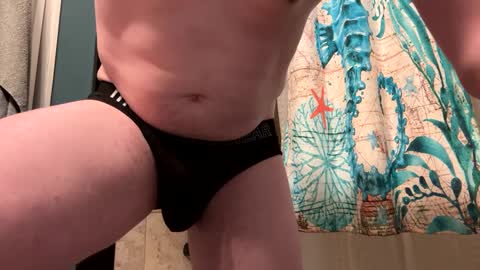 Snapshot of tittyzandbeer chatting on September 30, 2025, 9:03 am tittyzandbeer online show from September 30, 2025, 9:03 am