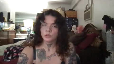 Snapshot of titzntattz chatting on January 6, 2026, 8:34 pm formerly bigtittygothwhore online show from January 6, 2026, 8:34 pm