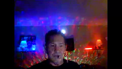 Snapshot of tkthedj chatting on October 4, 2025, 2:09 am TK online show from October 4, 2025, 2:09 am