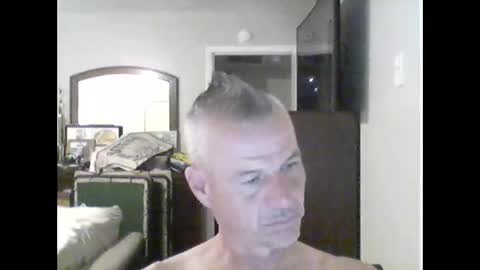 tx46m online show from October 20, 2025, 12:00 am