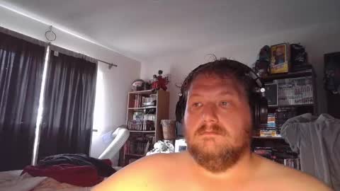 Toede online show from September 26, 2025, 6:56 pm