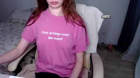 Snapshot of token___ chatting on September 28, 2025, 8:58 pm Arina online show from September 28, 2025, 8:58 pm