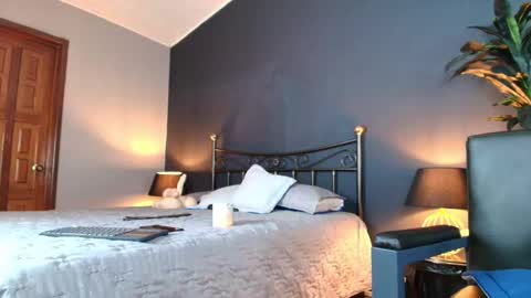 Snapshot of tokiomilf chatting on September 16, 2025, 7:26 pm Tokio online show from September 16, 2025, 7:26 pm