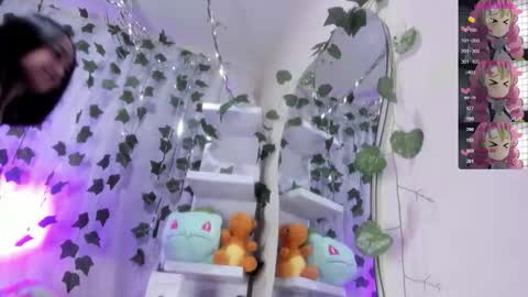 Snapshot of tokito_mitsuri chatting on November 8, 2025, 12:38 pm tokito mitsuri online show from November 8, 2025, 12:38 pm