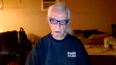 Snapshot of tom112292014 chatting on December 11, 2024, 12:55 pm tom112292014 online show from December 11, 2024, 12:55 pm
