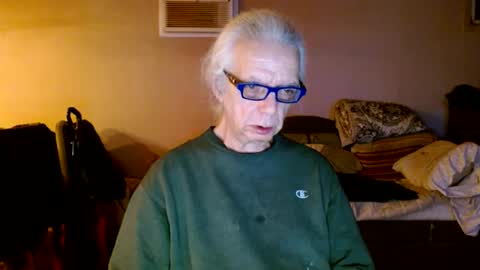 Snapshot of tom112292014 chatting on January 11, 2025, 3:02 am tom112292014 online show from January 11, 2025, 3:02 am