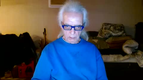 Snapshot of tom112292014 chatting on January 27, 2025, 12:01 am tom112292014 online show from January 27, 2025, 12:01 am