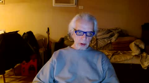 Snapshot of tom112292014 chatting on February 23, 2025, 3:56 am tom112292014 online show from February 23, 2025, 3:56 am