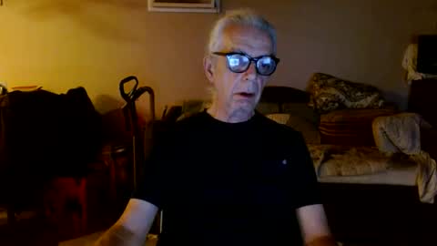 Snapshot of tom112292014 chatting on September 10, 2025, 11:10 am tom112292014 online show from September 10, 2025, 11:10 am