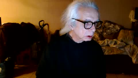 tom112292014 online show from April 12, 2026, 1:32 am