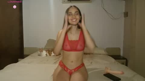 Flor online show from March 9, 2026, 1:20 am