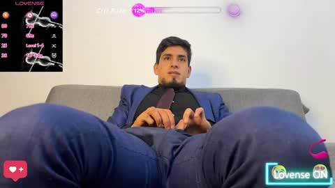 TOM online show from April 17, 2026, 1:25 pm