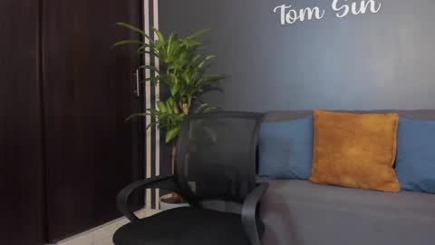 Tom Sin online show from February 13, 2025, 10:22 pm